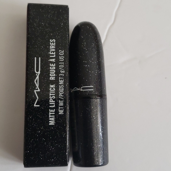 Mac cosmetics lipstick - Picture 3 of 3